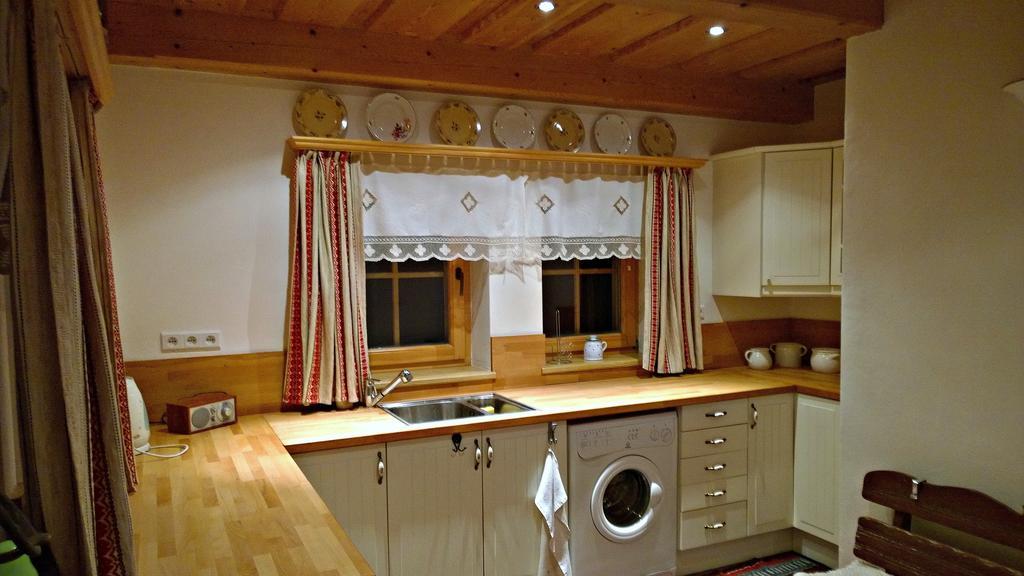 Chalupka Na Orave Villa Dolny Kubin Rum bild